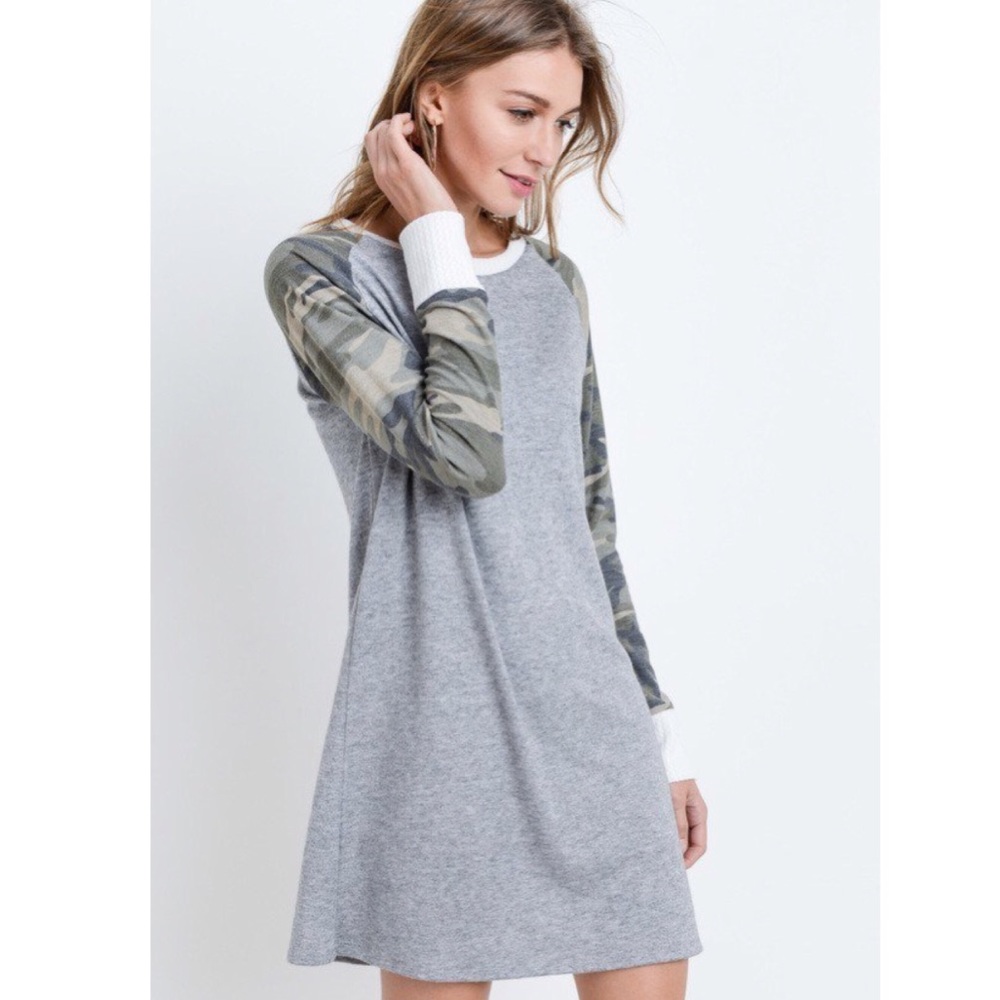 Make Offer 🌷Gray Camouflage Contrast Sleeve Dress - Picture 2 of 6